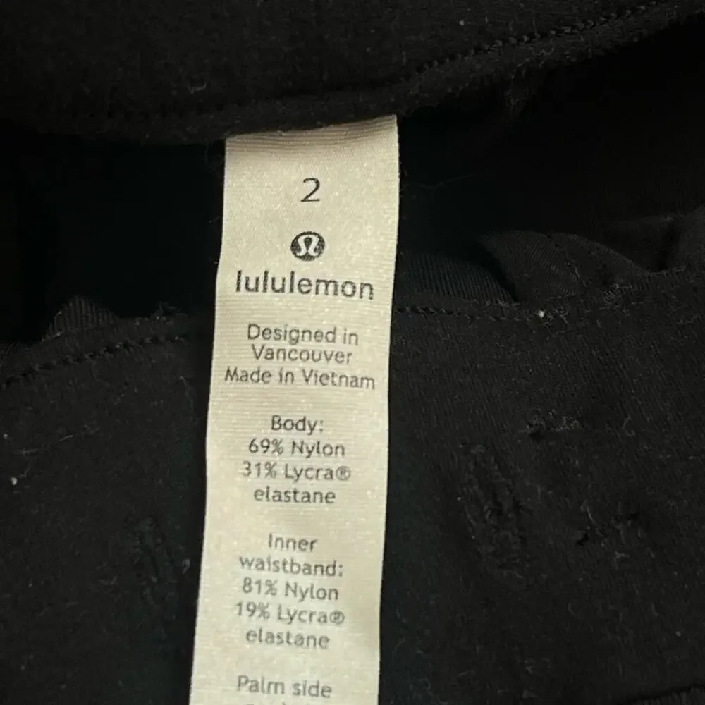Lululemon keep moving high rise joggers black 2